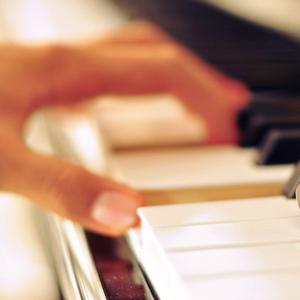 五十路丰满熟妇丰永映美视频
